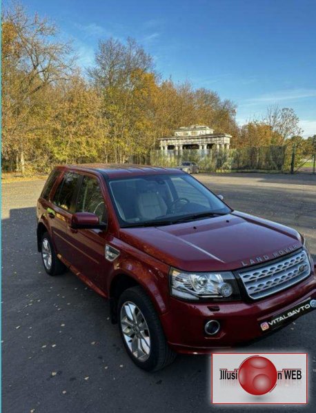 Продам автомобиль LAND ROVER FREELANDER 2014 г.в.